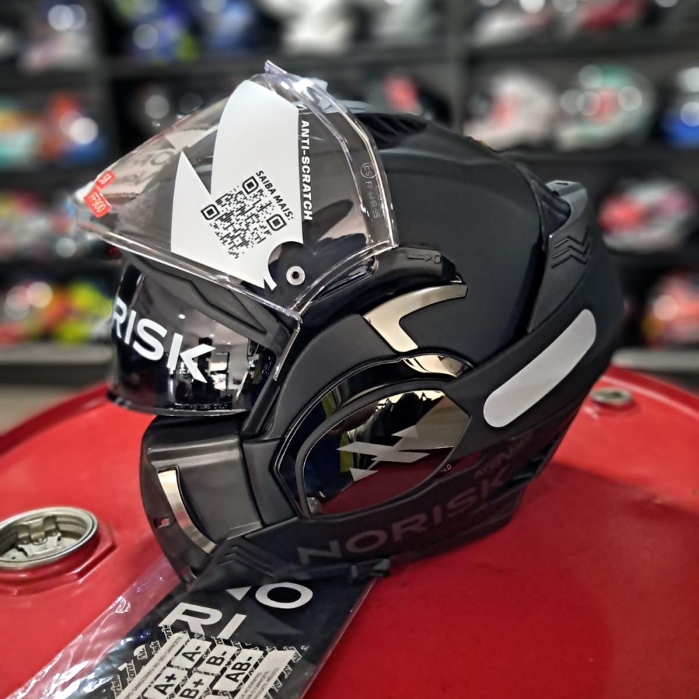 Capacete Moto Norisk Articulado 180 Avenger Preto Fosco